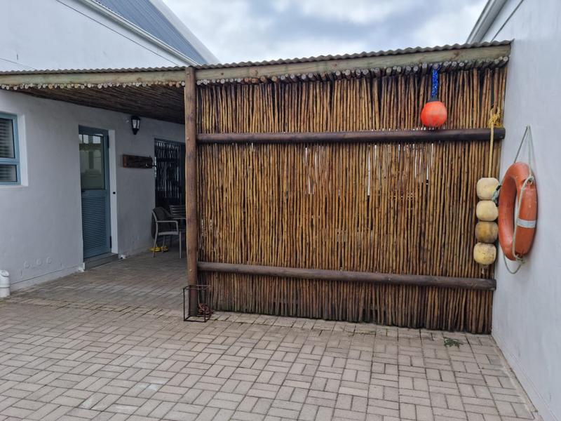 4 Bedroom Property for Sale in Dwarskersbos Western Cape